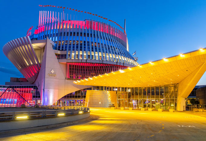 Casino-de-Montreal-–-Hotel-Le-Dauphine